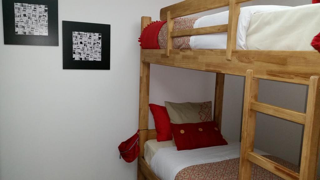 Turkish Style Hostel Lisbon Room photo